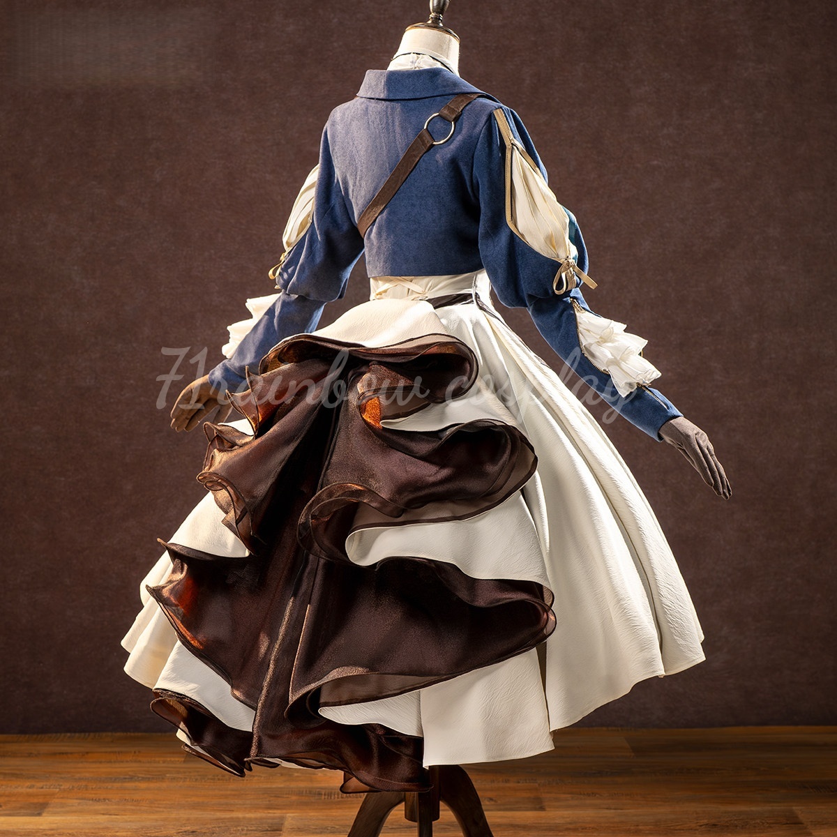 ヴァイオレット・エヴァーガーデン コスプレ衣装 女性用 クリ - Violet Evergarden Dress のレビューと価格