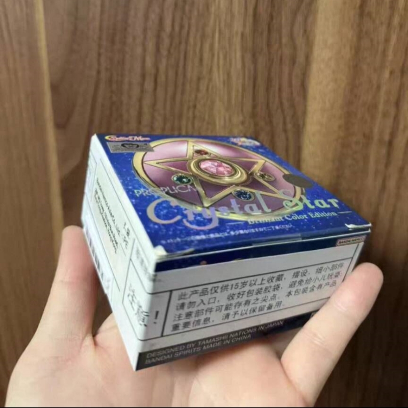 バンダイプロプリカムーンスティック変身ブローチ変装ペンクリス - Sailor Moon Wand のレビューと価格